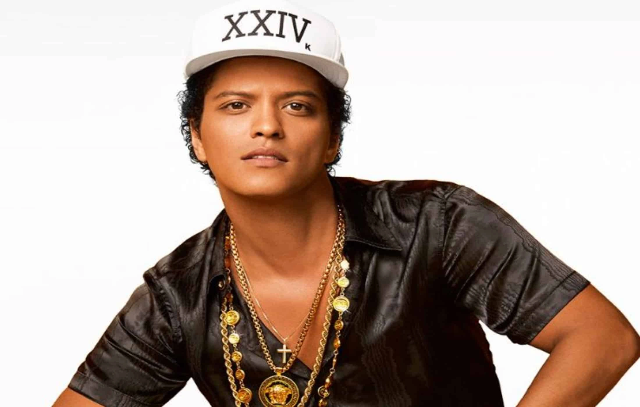 Bruno Mars Height